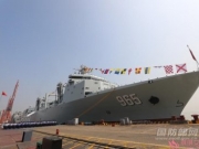 海军新型补给舰首舰交接入列 可为航母编队伴随补给