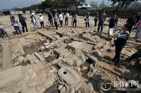 韩国发现1300年前王室厕所 网友直呼完胜凡尔赛宫 千年前厕所长什么样