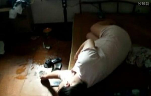 孕妇向丈夫直播自杀