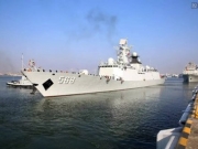 外籍货船在亚丁湾遭遇海盗 中国海军护航编队救援