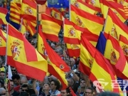西班牙30万群众开展大游行反对加泰罗尼亚独立 加区前主席面临监禁