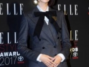 ELLE STYLE颁奖礼：润娥一身帅气西装现身 金智媛以「PINK LADY」为题最耀眼！
