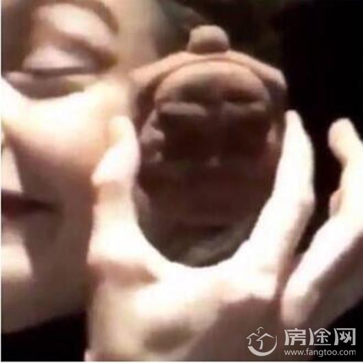 超模吉吉缺席上海维密秀 揭吉吉哈迪德眯眯眼歧视亚裔事件