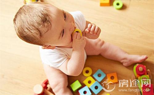 护士出卖新生儿信息获利1.1万元