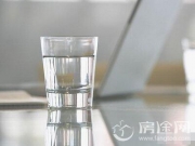 男子求前女友复合不成将其捆绑