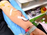 血液黑市低价雇献血者高价卖给患者 利益链曝光