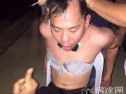 变态男深夜打手电摸索晾衣杆 专偷内衣裤什么心理恋物癖偷盗案盘点