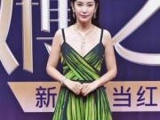 网友买菜偶遇李冰冰宛如20岁少女 盘点那些菜市场被偶遇的明星