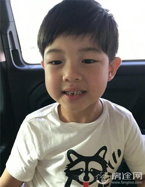 安吉绰号 豁牙吉