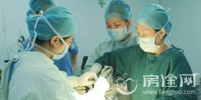 女大学生意外怀孕人流手术台前竟遭强行加价