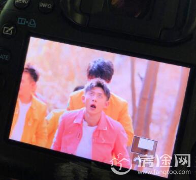 张一山吐槽王俊凯家摄影师有毒 抓拍表情报照片销魂