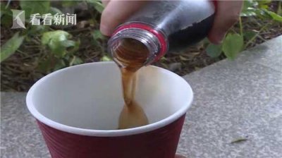 多地青少年喝碳酸饮料喝掉了牙 究竟是怎么回事?