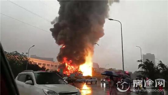 重庆一物流加工公司爆炸起火