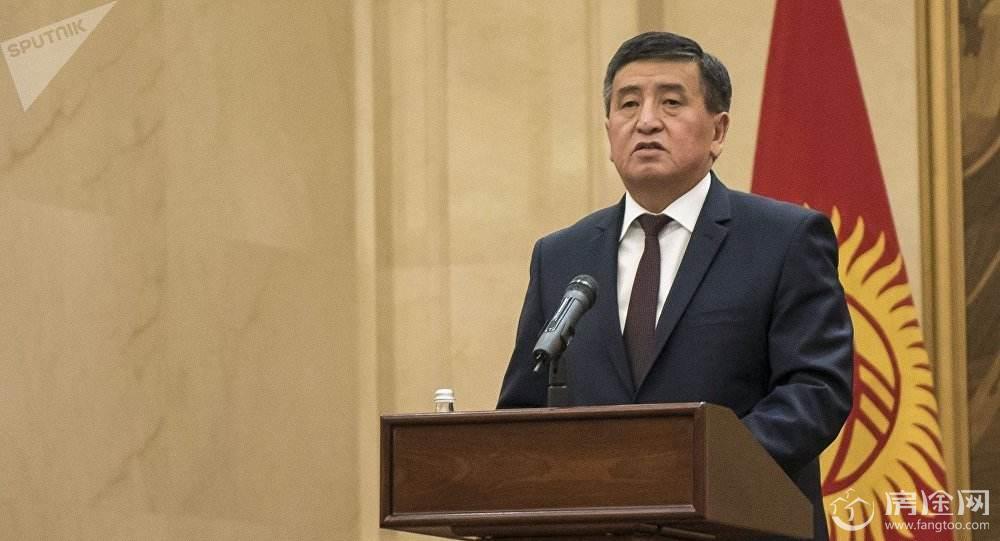 吉尔吉斯斯坦总统解散政府