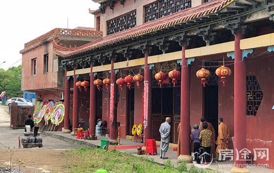长寿寺两僧人被害