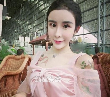 李蒽熙整容前后的照片